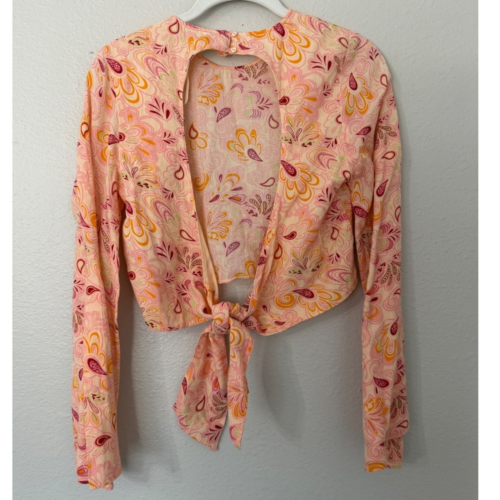 Zara Women Pink Paisley Bell Sleeve Open Back Tie Hem Crop Top Small - Picture 4 of 6